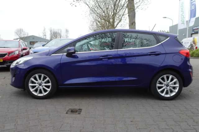 Ford Fiesta (2018) thumbnail 5
