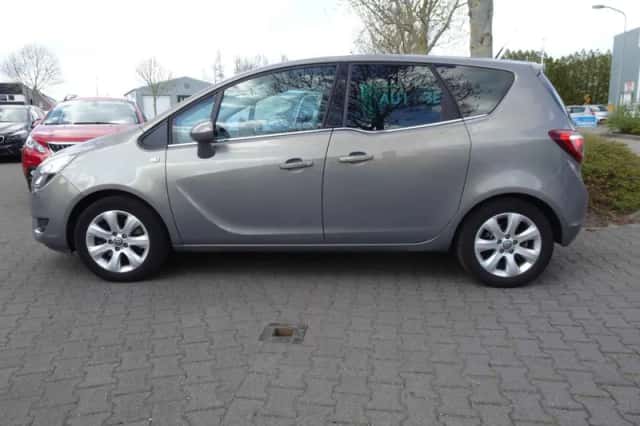 Opel Meriva (2015) thumbnail 5