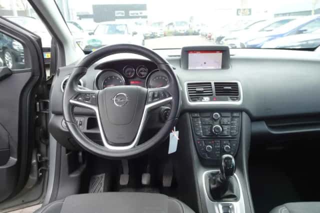 Opel Meriva (2015) thumbnail 6