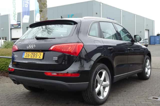 Audi Q5 (2012) thumbnail 2