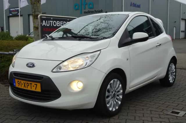 Ford Ka (2012) thumbnail 4