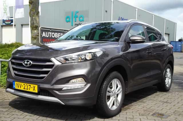 Hyundai Tucson (2017) thumbnail 4