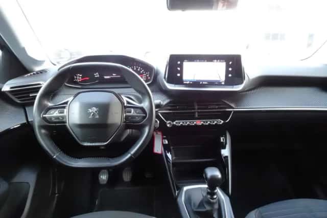 Peugeot 208 (2021) thumbnail 6