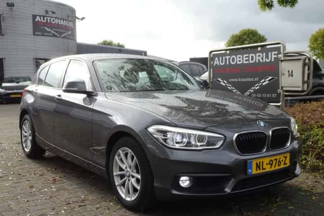 BMW 1-Serie (2017) thumbnail 1