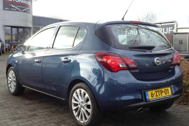 Opel Corsa (2015) thumbnail 3