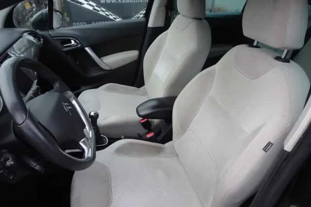 Citroën C3 (2010) thumbnail 6