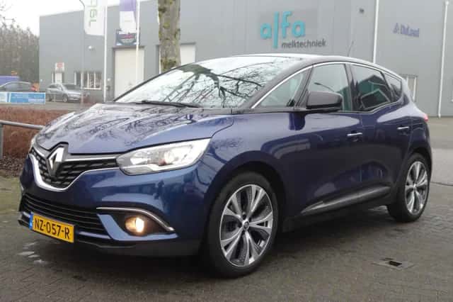 Renault Scénic (2017) thumbnail 4