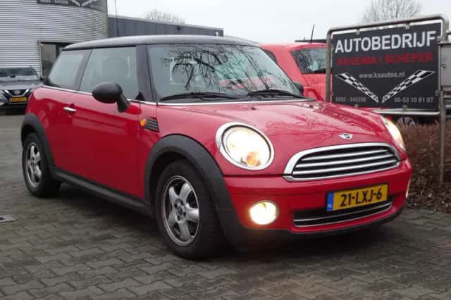 MINI One (2010) thumbnail 1