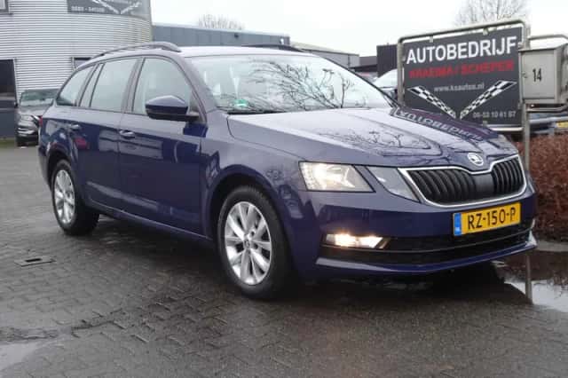 Škoda Octavia (2018) thumbnail 1