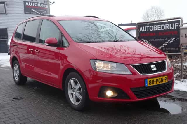 SEAT Alhambra (2011) thumbnail 1