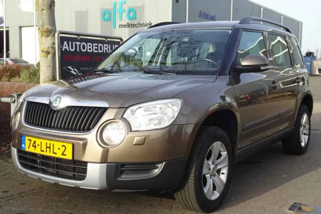 Škoda Yeti (2010) thumbnail 4