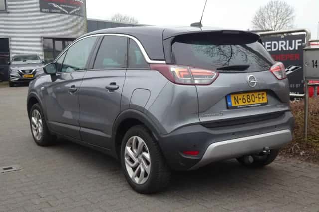 Opel Crossland (2018) thumbnail 3