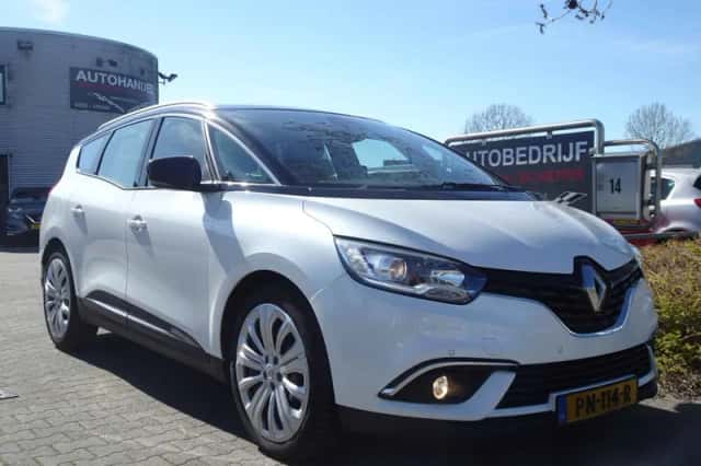 Renault Grand Scénic (2017) thumbnail 1