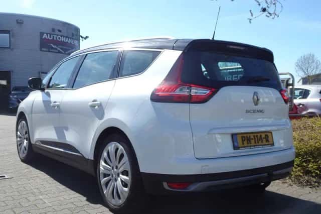 Renault Grand Scénic (2017) thumbnail 3
