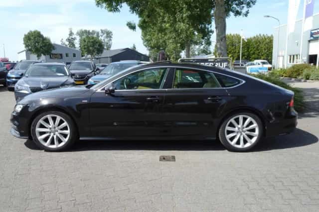 Audi A7 (2014) thumbnail 5