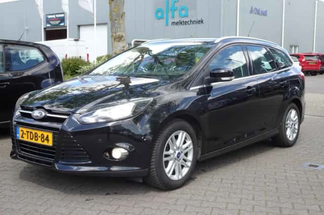 Ford Focus (2014) thumbnail 4