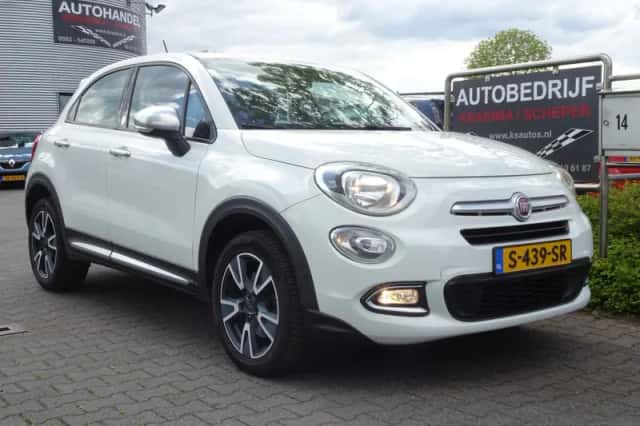 Fiat 500X (2018) thumbnail 1