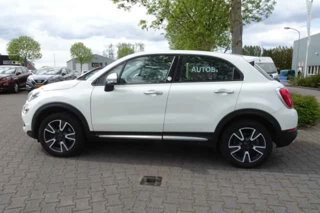 Fiat 500X (2018) thumbnail 5