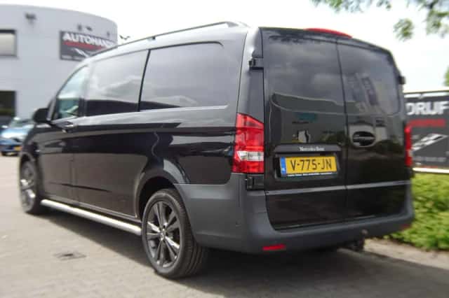 Mercedes-Benz Vito (2018) thumbnail 3
