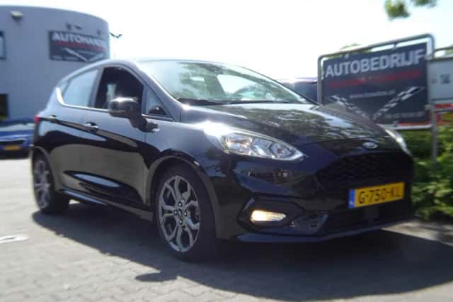 Ford Fiesta (2019) thumbnail 1