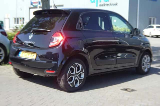 Renault Twingo (2021) thumbnail 2