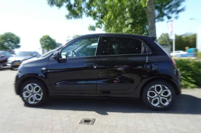 Renault Twingo (2021) thumbnail 5