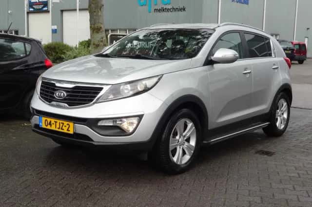 Kia Sportage (2012) thumbnail 4