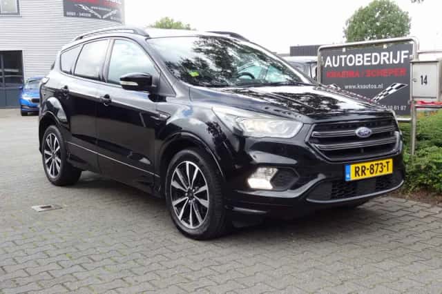 Ford Kuga (2018) thumbnail 1