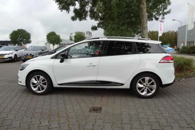 Renault Clio (2016) thumbnail 5