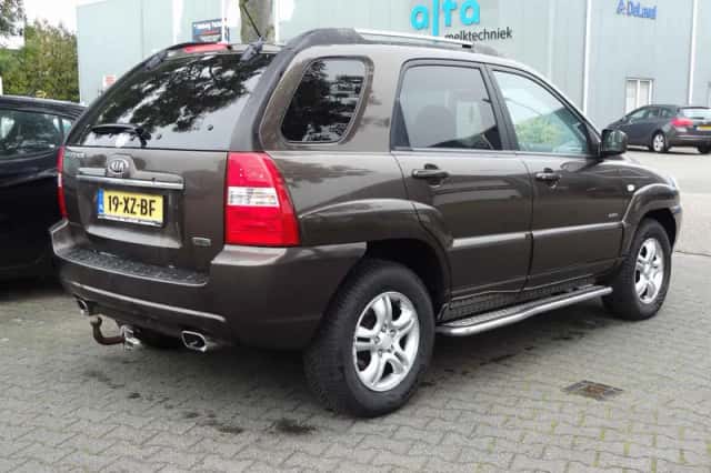 Kia Sportage (2007) thumbnail 2