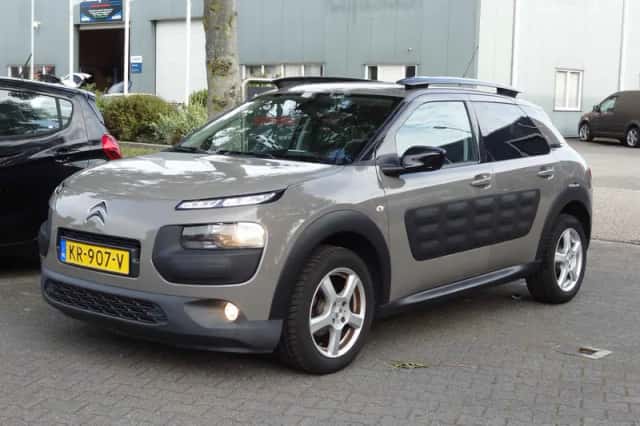 Citroën C4 Cactus (2016) thumbnail 4