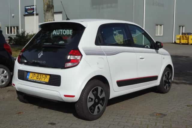 Renault Twingo (2016) thumbnail 2