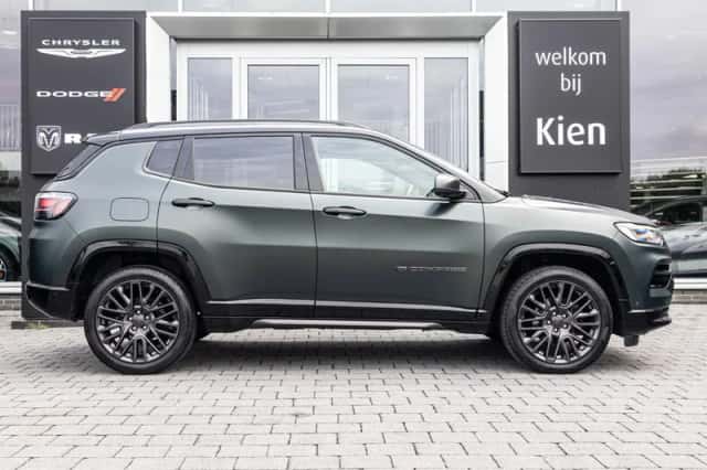 Jeep Compass (2021) thumbnail 4