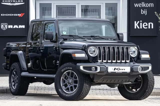 Jeep Gladiator (2019) thumbnail 1