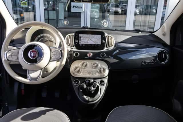 Fiat 500C (2019) thumbnail 2