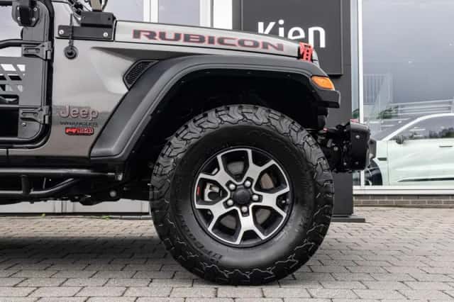 Jeep Wrangler (2019) thumbnail 5
