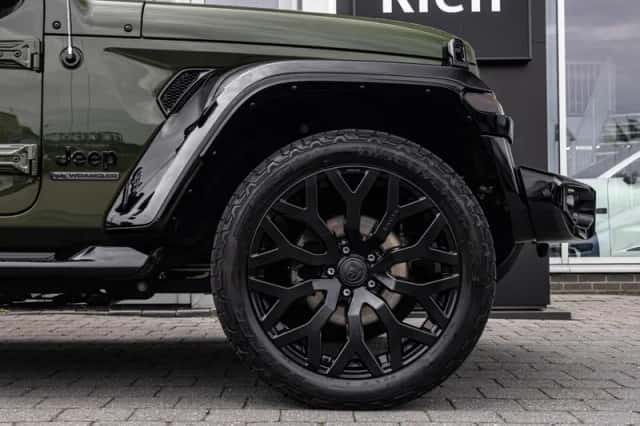 Jeep Wrangler (2021) thumbnail 5