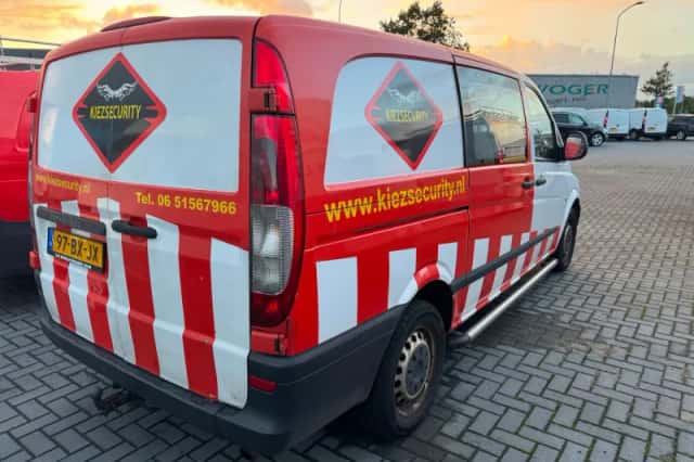 Mercedes-Benz Vito (2006) thumbnail 3