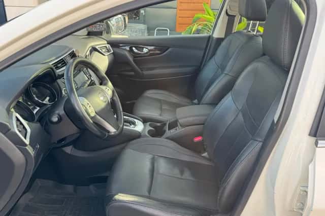 Nissan Qashqai (2016) thumbnail 6