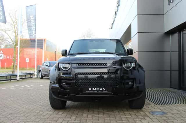 Land Rover Defender (2026) thumbnail 3