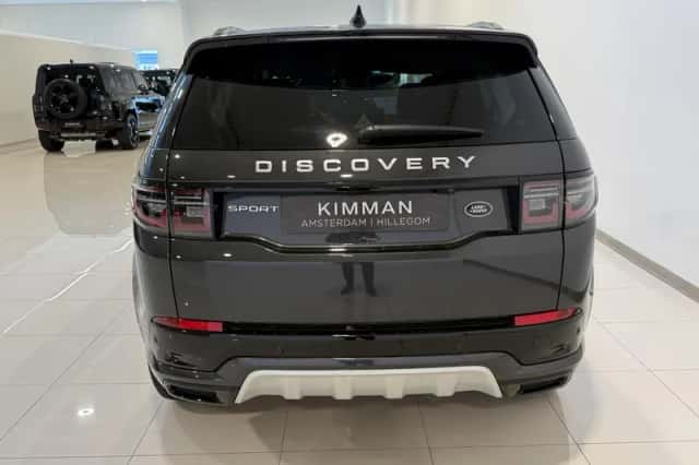 Land Rover Discovery Sport (2025) thumbnail 5