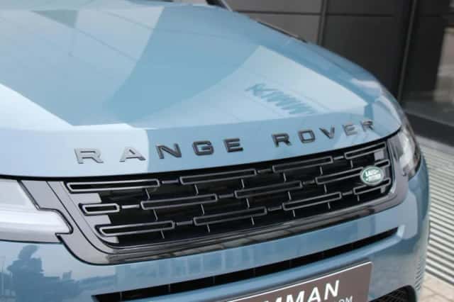 Land Rover Range Rover Evoque (2026) thumbnail 4