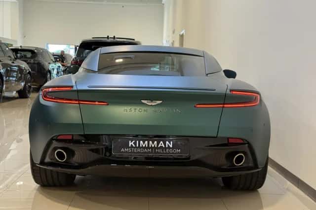 Aston Martin DB12 (2024) thumbnail 6