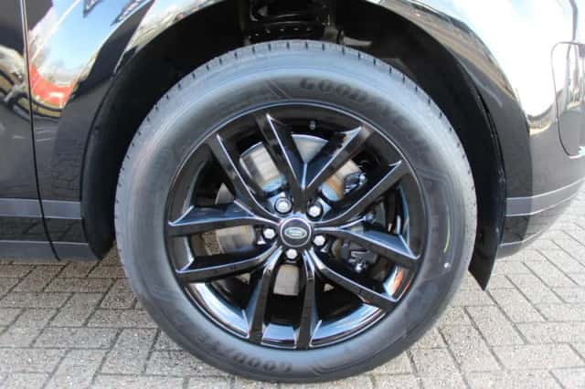 Land Rover Range Rover Evoque (2026) thumbnail 5