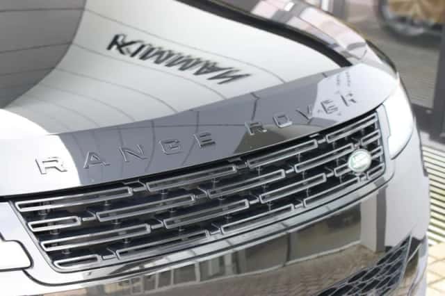 Land Rover Range Rover Sport (2023) thumbnail 6