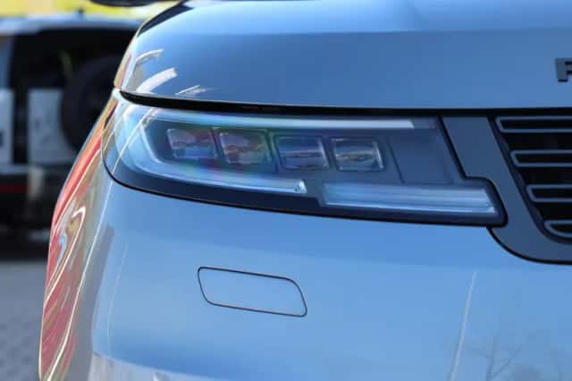 Land Rover Range Rover Sport (2025) thumbnail 5