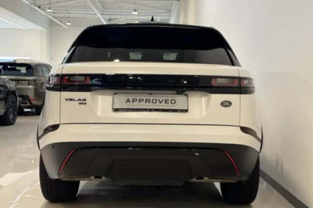 Land Rover Range Rover Velar (2026) thumbnail 5