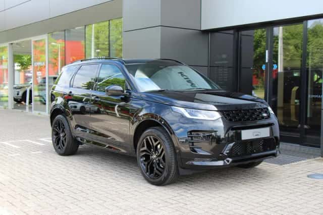 Land Rover Discovery Sport (2026) thumbnail 2