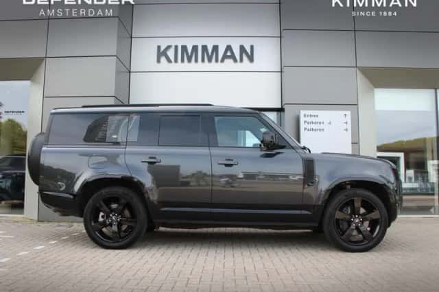 Land Rover Defender (2024) thumbnail 1