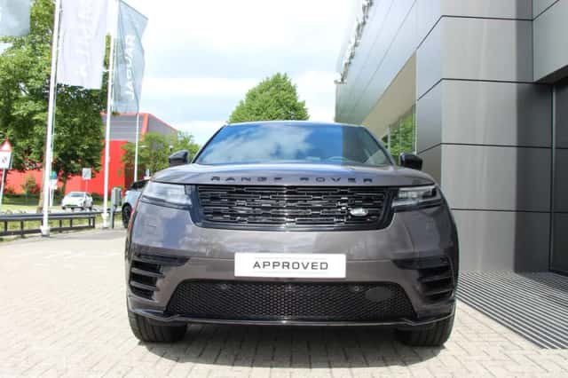 Land Rover Range Rover Velar (2026) thumbnail 3